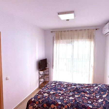 Luxurious Spacious Three Bedroom Apartment On Beachfront アルメリマル エクステリア 写真