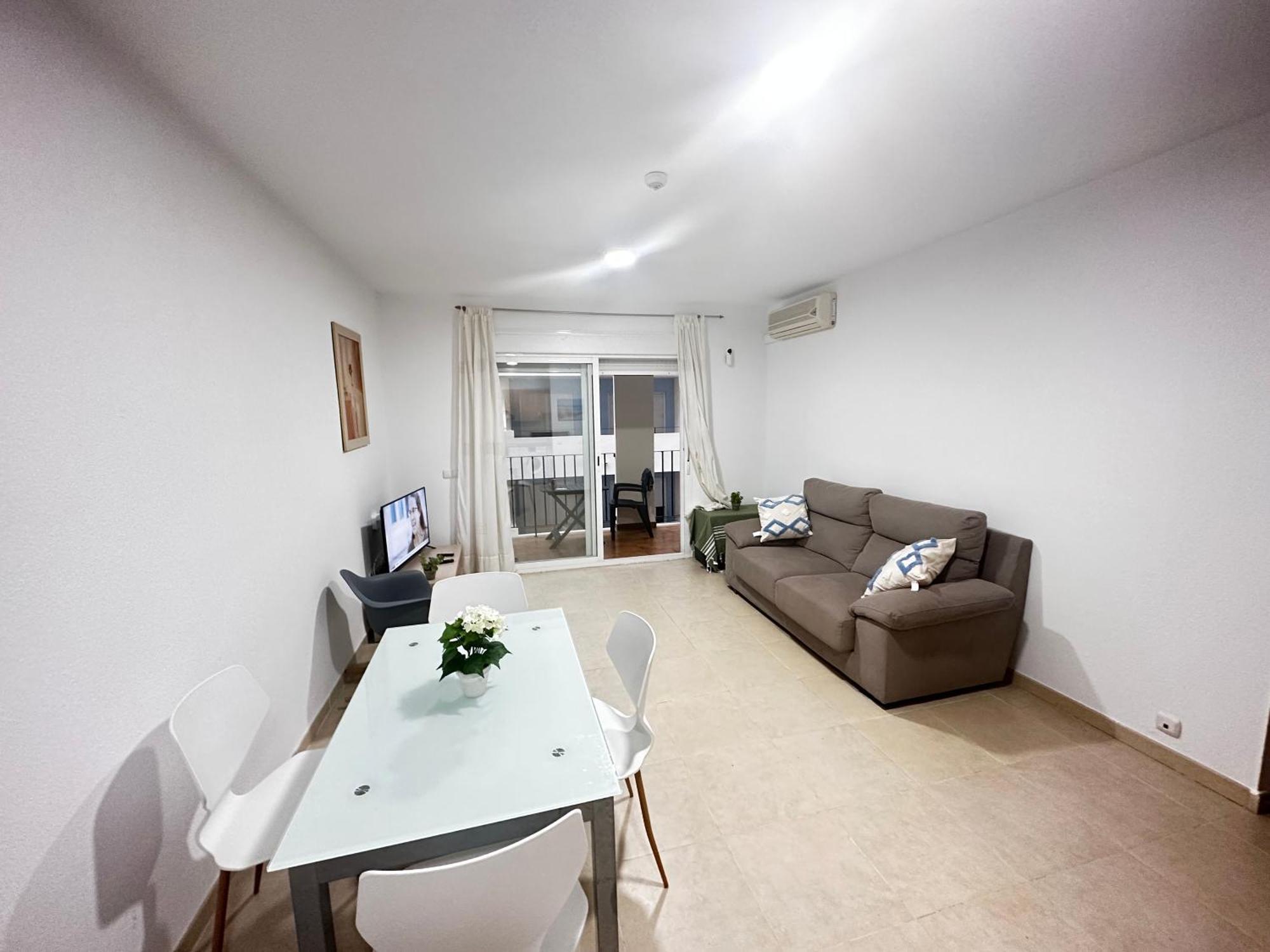 Luxurious Spacious Three Bedroom Apartment On Beachfront アルメリマル エクステリア 写真